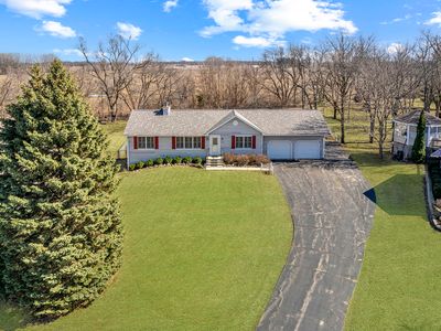 7302 Hickory Grv, Wonder Lake, IL, 60097