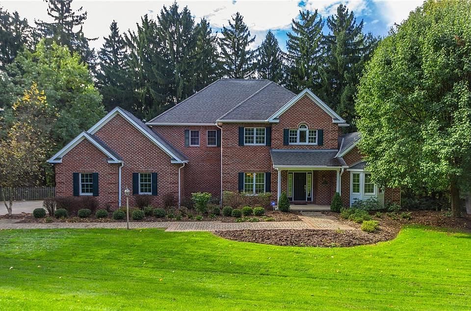 1st image of 100 Buhlmont Dr