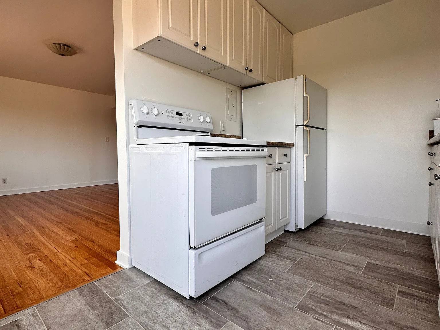 1 bed, 600 sqft, $1,895 — Photo 4