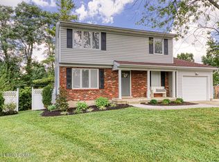 1614 McGuire Ct, La Grange, KY 40031