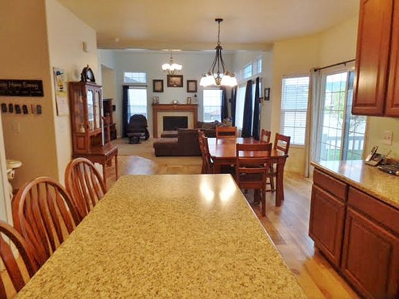 5th image of 3011 W Iris Meadow Dr