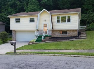 129 Basil Dr, Weirton, WV