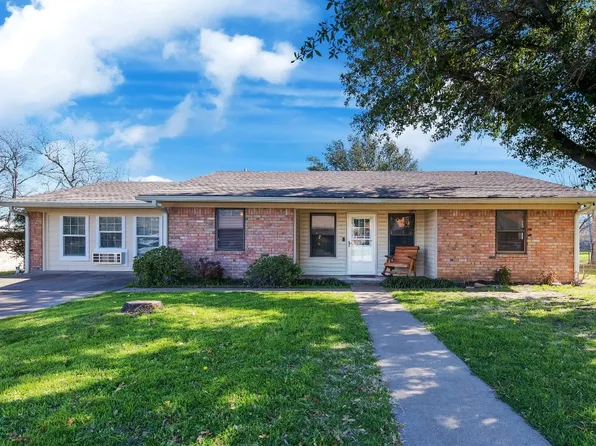 914 S Ave N, Clifton, TX 76634