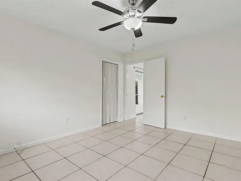 6821-6825 NW 11th Pl #6825 — Photo 29