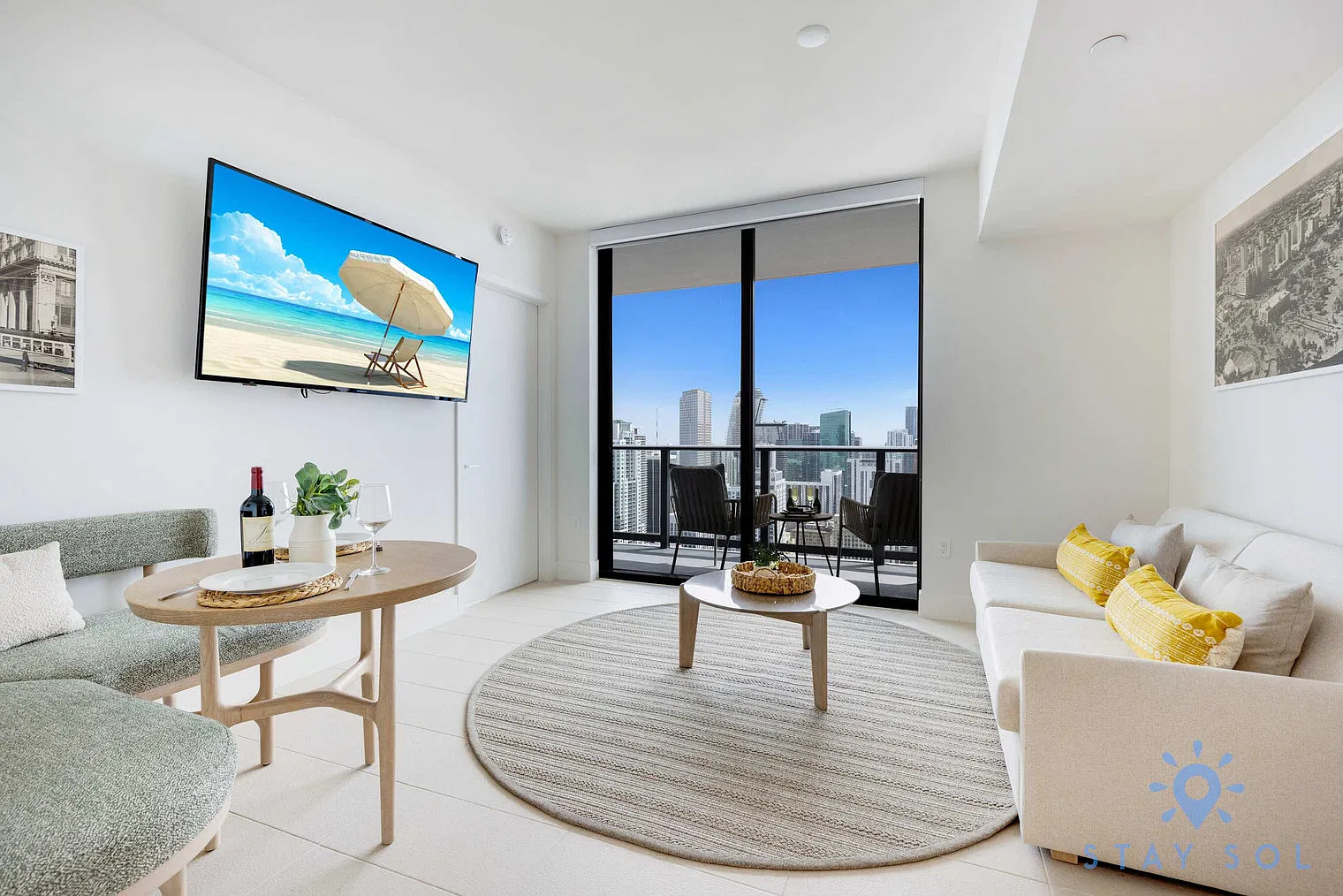 1 bed, 1.0 bath, 645 sqft, $7,014 — Photo 3