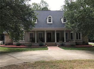 219 Trundle Ridge Rd, Sanford, NC 27330