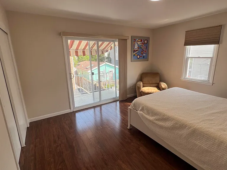 9709 Monmouth Ave #C2 — Photo 24