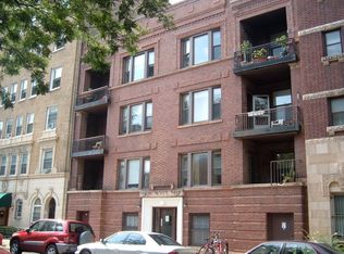 618 W Patterson Ave #2E, Chicago, IL 60613