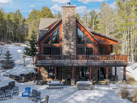 3rd image of 85 Conifer Lake West Rd.