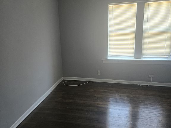 5th image of 7657 S Coles Ave APT 2B