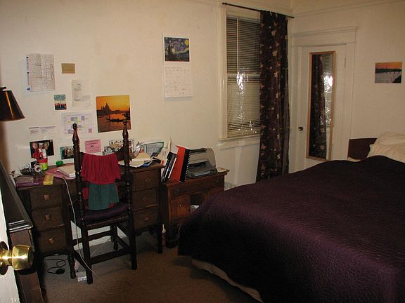 2nd image of 1119 Garnett Pl APT 2