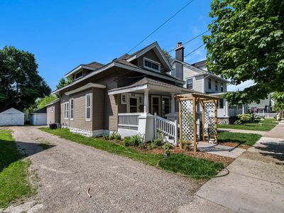 622 Thomas St SE, Grand Rapids, MI, 49503
