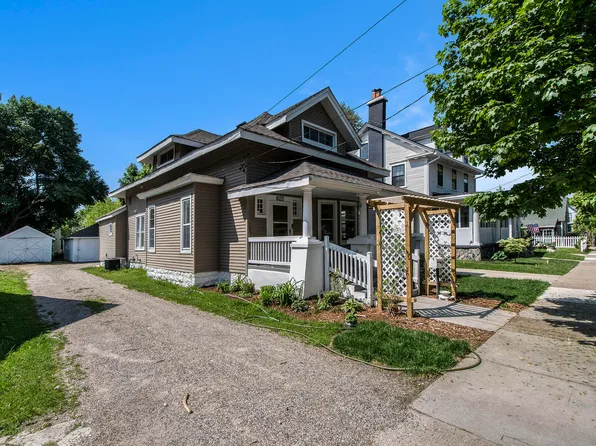 622 Thomas St SE, Grand Rapids, MI 49503