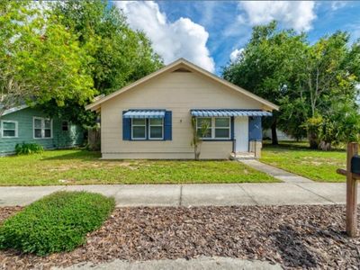 111 E Caroline St, Tavares, FL, 32778