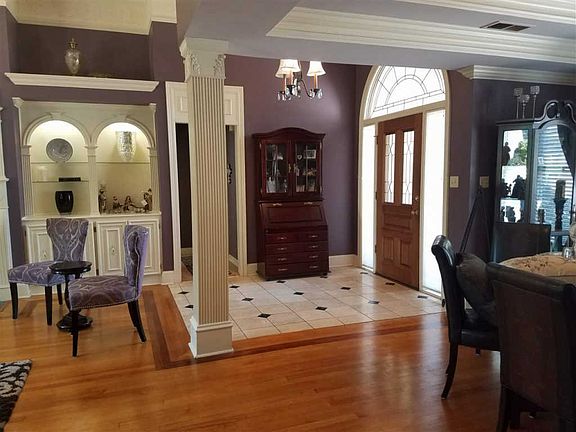 4th image of 7559 Emerald Greens Dr N