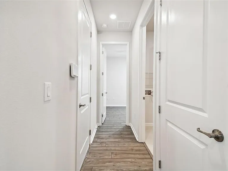13144 Peachleaf Ave — Photo 31
