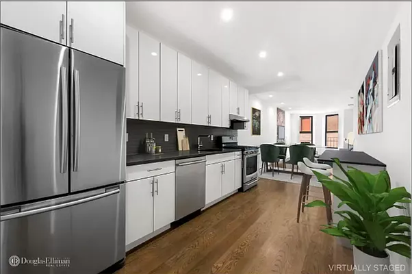 Rented by Compass | media 7