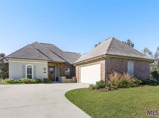 22320 Fairway View Dr, Zachary, LA 70791
