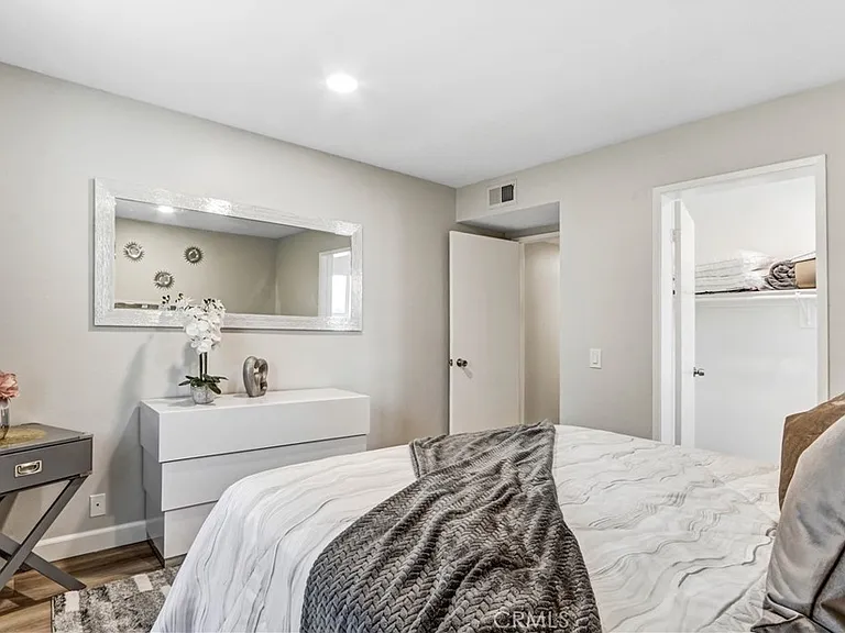 16172 Quartz St — Photo 15
