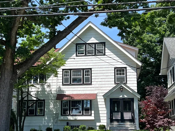 266 Park St #2, Montclair, NJ 07043