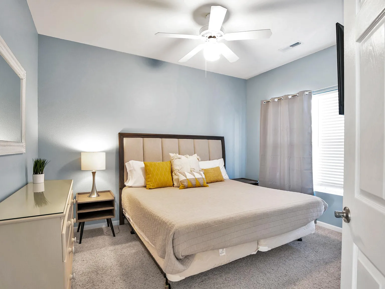 1359 Seascape Ln — Photo 3