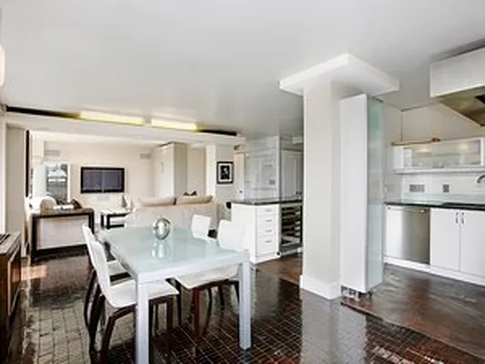 Sold by Corcoran | media 16