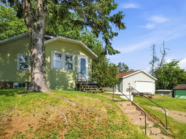 105 N Boundary Ave, Proctor, MN 55810