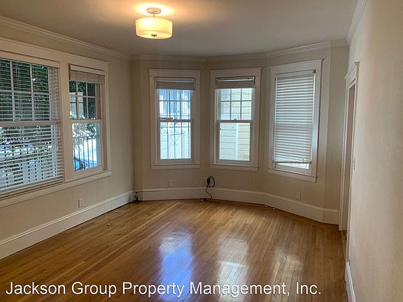 3rd image of 550 14th St APT 105