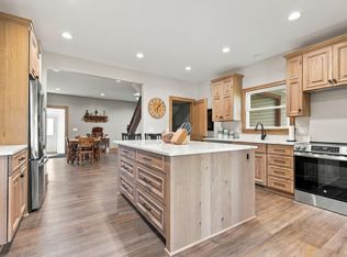 2563 122nd St, Plato, MN 55370