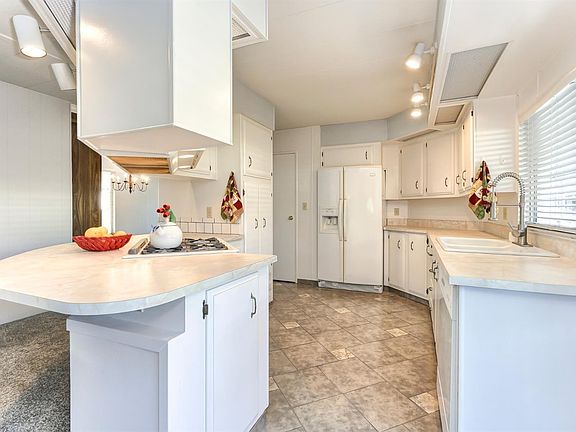 5th image of 6900 Almond Ave #58