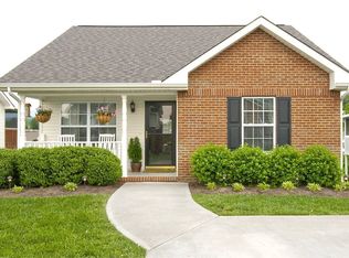 1523 Mayberry Ln, Sevierville, TN 37862