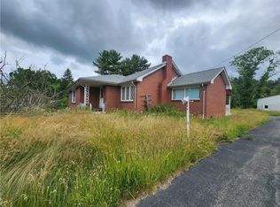 3573 Hubbard Middlesex Rd, West Middlesex, PA 16159