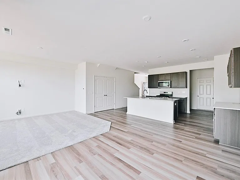 14246 Bay Willow Dr — Photo 39