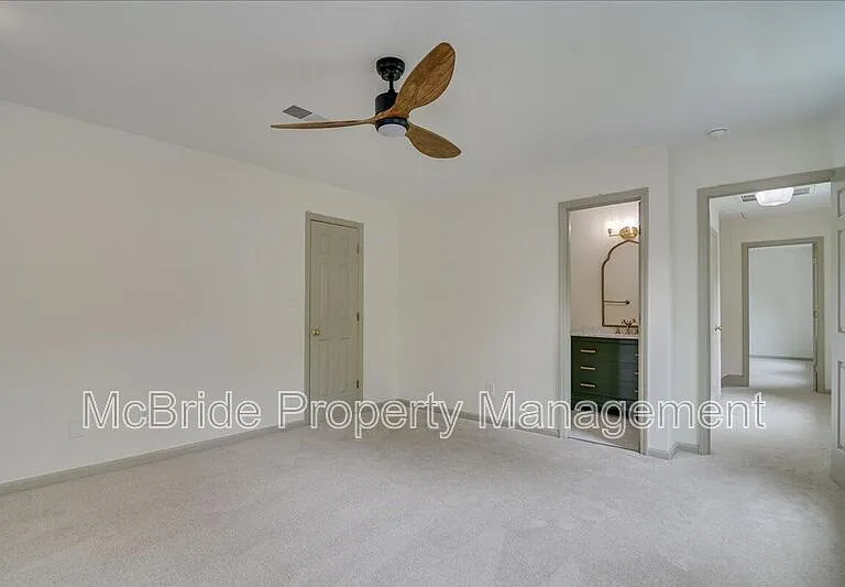 94 Bristlecone Ct — Photo 32