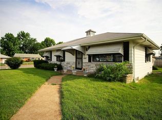 4167 Weber Rd, Saint Louis, MO 63123