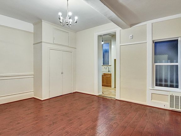 5th image of 3724 23rd St #3726