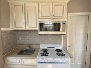 129 Clements Bridge Rd APT A, Barrington, NJ 08007