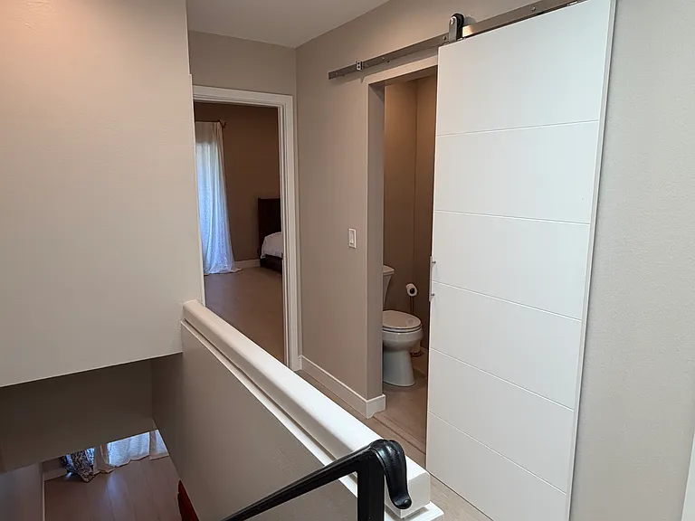 5720 Owensmouth Ave #127 — Photo 8