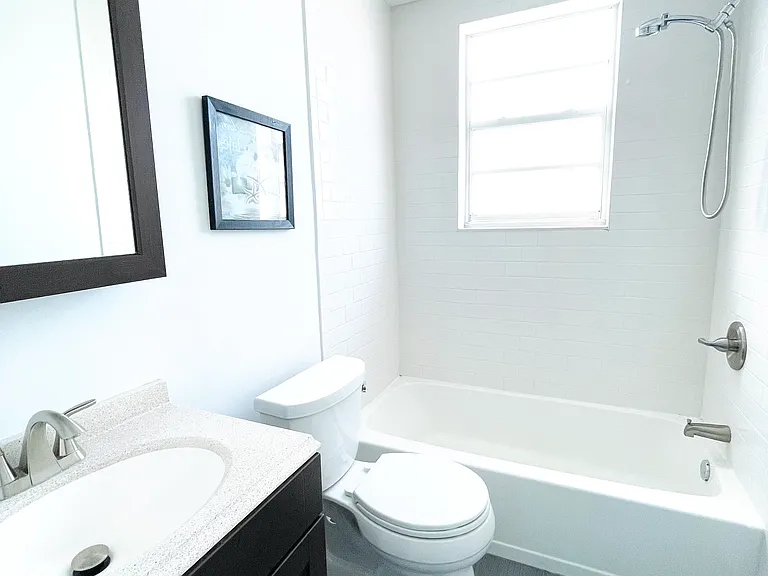 822 Meridian Ave — Photo 2