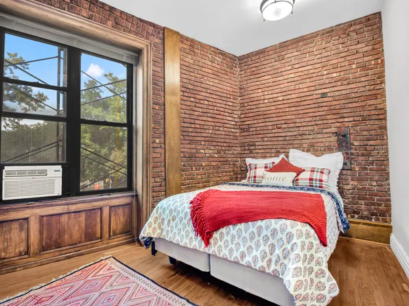 244 Riverside Drive image 1 of 9