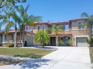 1560 Ambersweet St, Corona, CA 92881