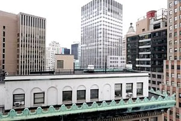 Rented by Douglas Elliman | media 47
