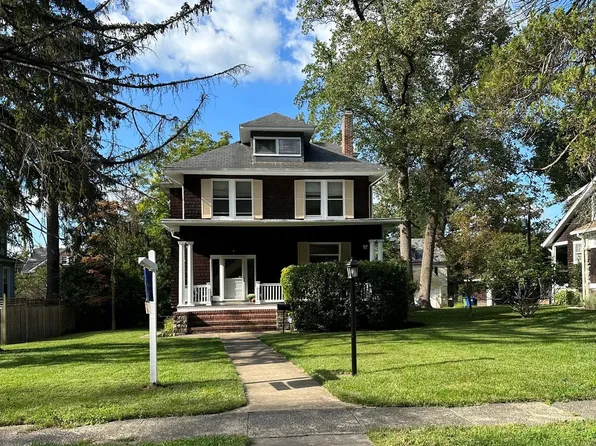 2212 Ken Oak Rd, Baltimore, MD 21209