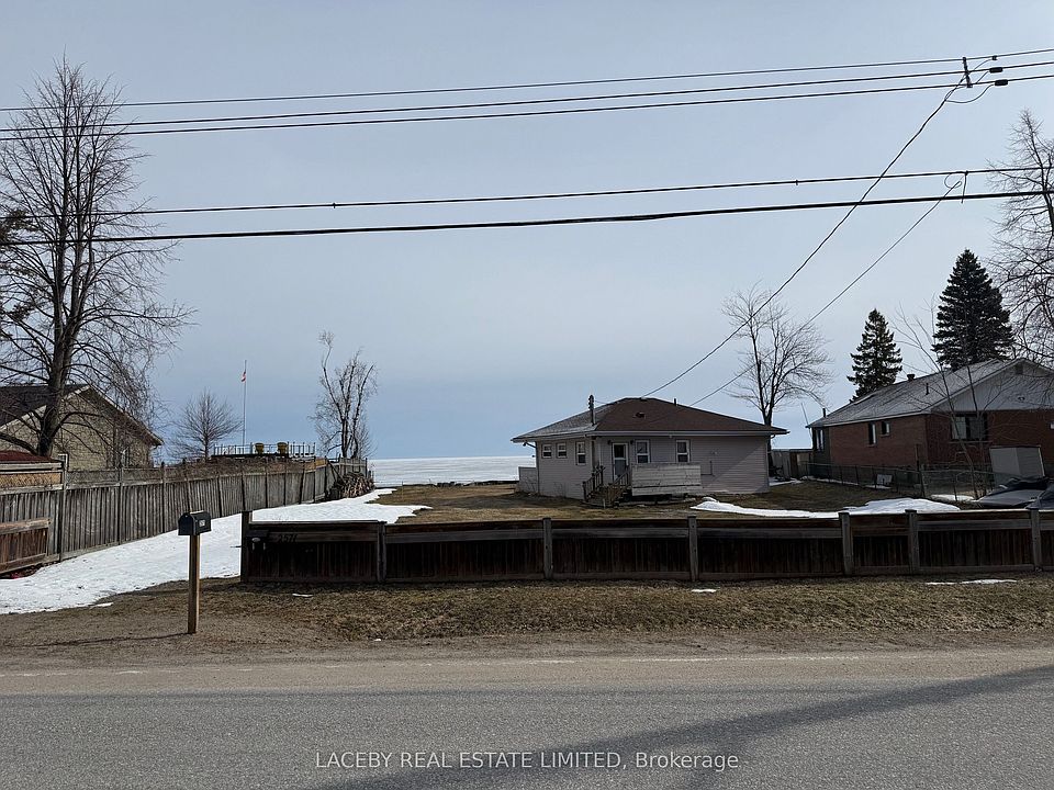 1st image of 2571 Leonard St