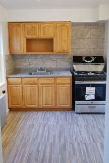 1st image of 60 Crawford St #6-10