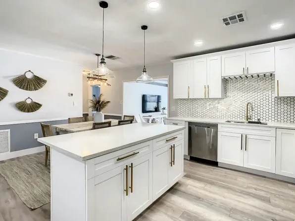 (undisclosed Address), Clearwater, FL 33764