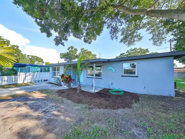 10219 121st Ave, Largo, FL 33773