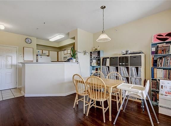 5th image of 2320 Gracy Farms Ln APT 1314