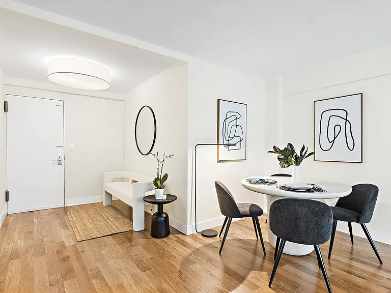 420 E 64th St #3E — Photo 8