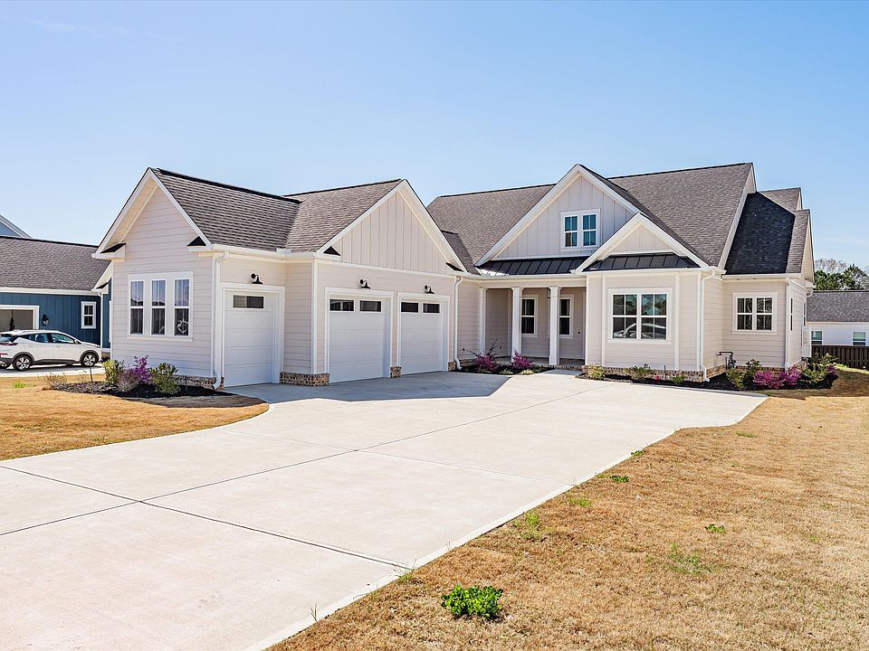 1st image of 3026 Rosewood Dr. Drive